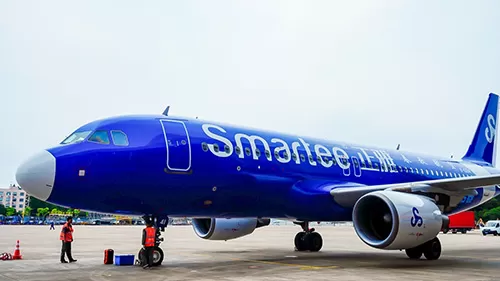 Smartee Denti-Technology gibt Themen Flugzeug mit Spring Airlines bekannt